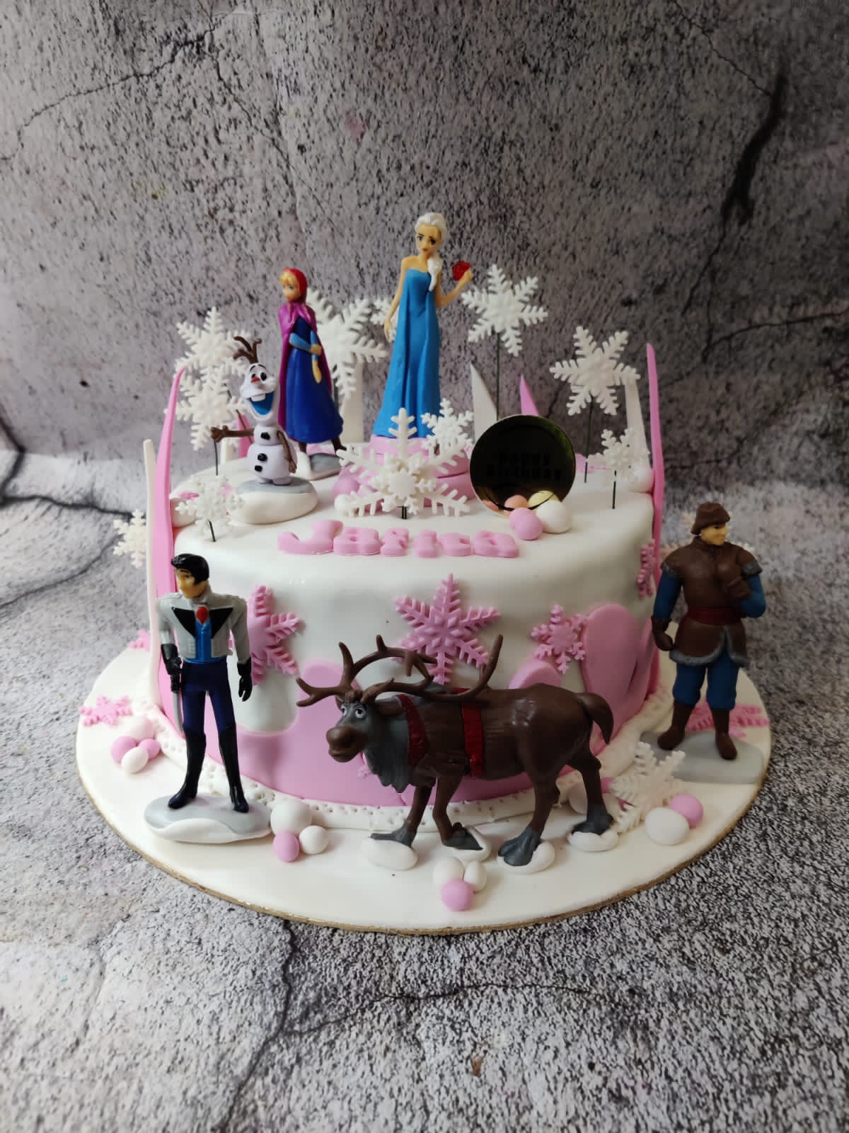 Frozen themed birthday cake